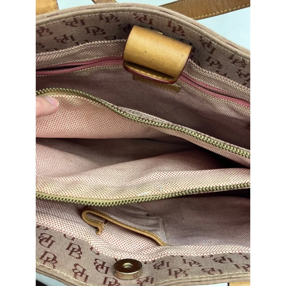 Dooney & Bourke dooney bourke